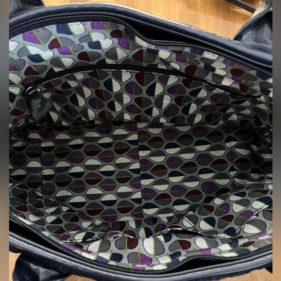 EUC Vera Bradley Navy Blue trapeze tote. - Picture 3 of 7